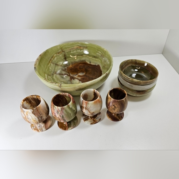 Gorgeous green and brown onyx bowls  and shot glasses - Picture 6 of 12